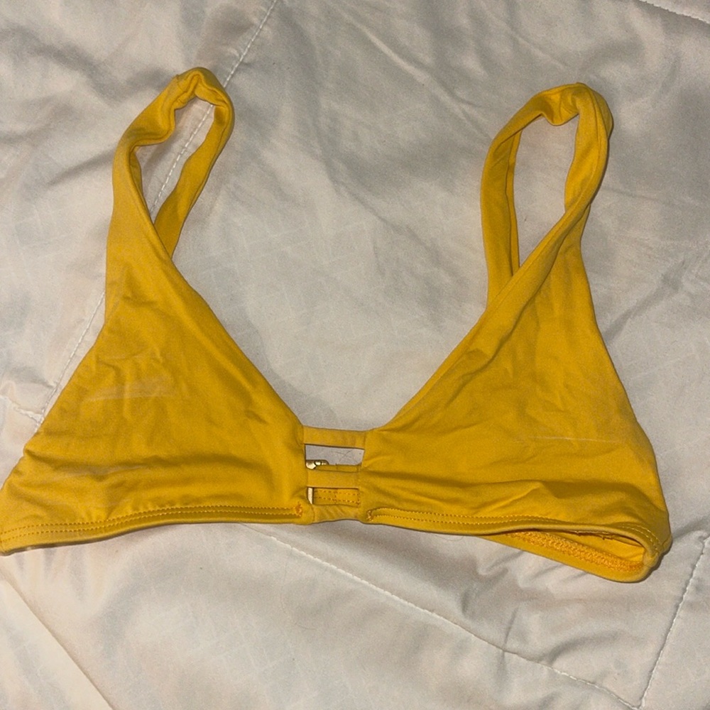 L space bikini top